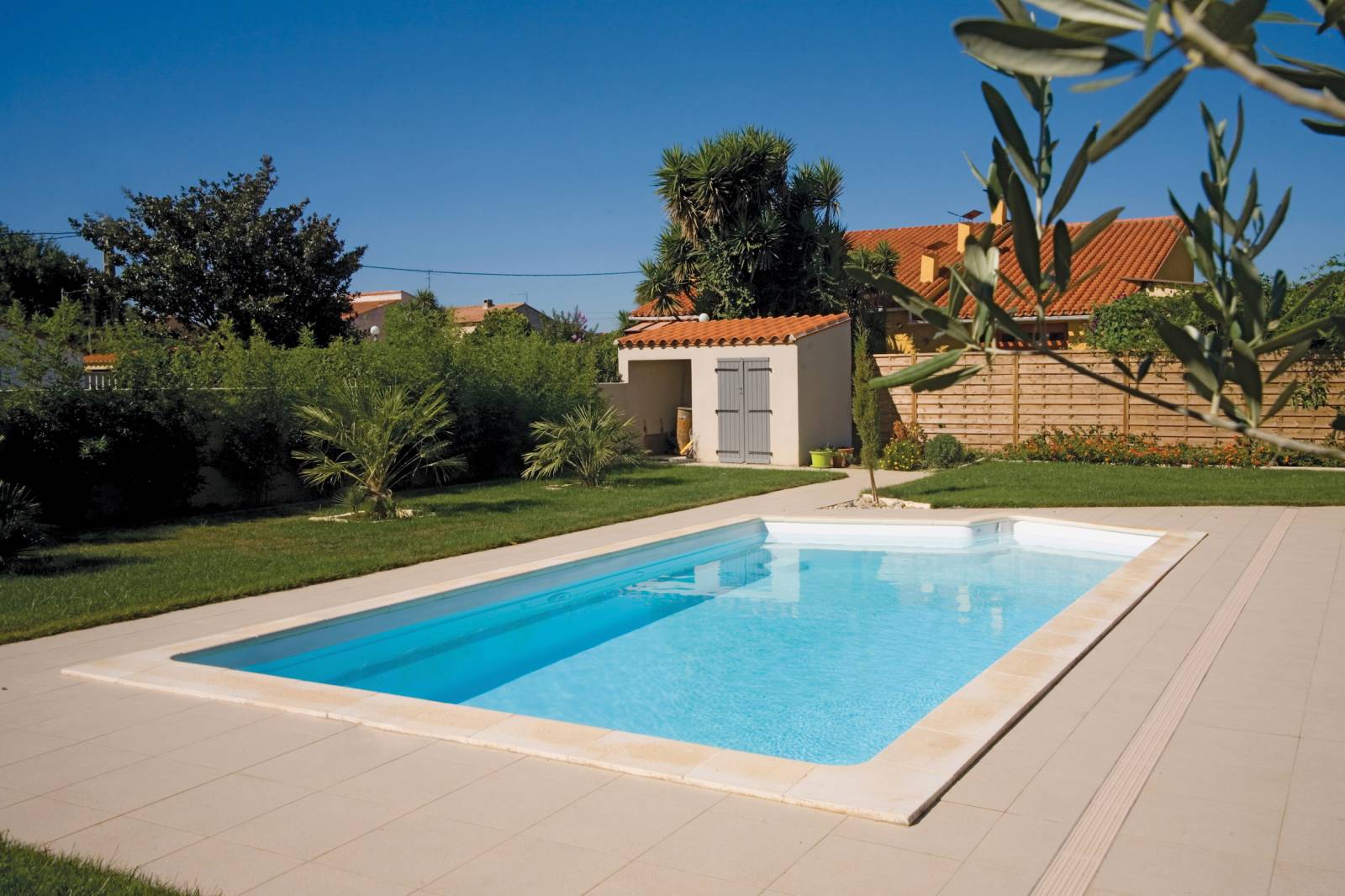 Piscines Polyester à Manosque California 2